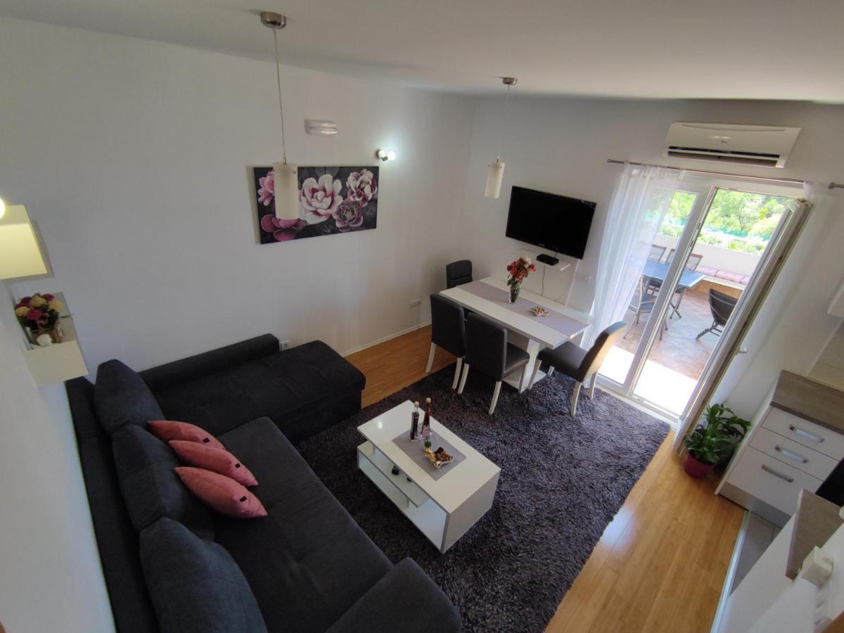 Apartments Kola Banići 외부 사진