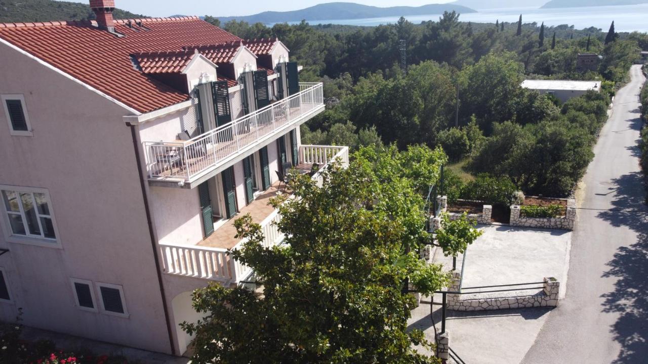Apartments Kola Banići 외부 사진