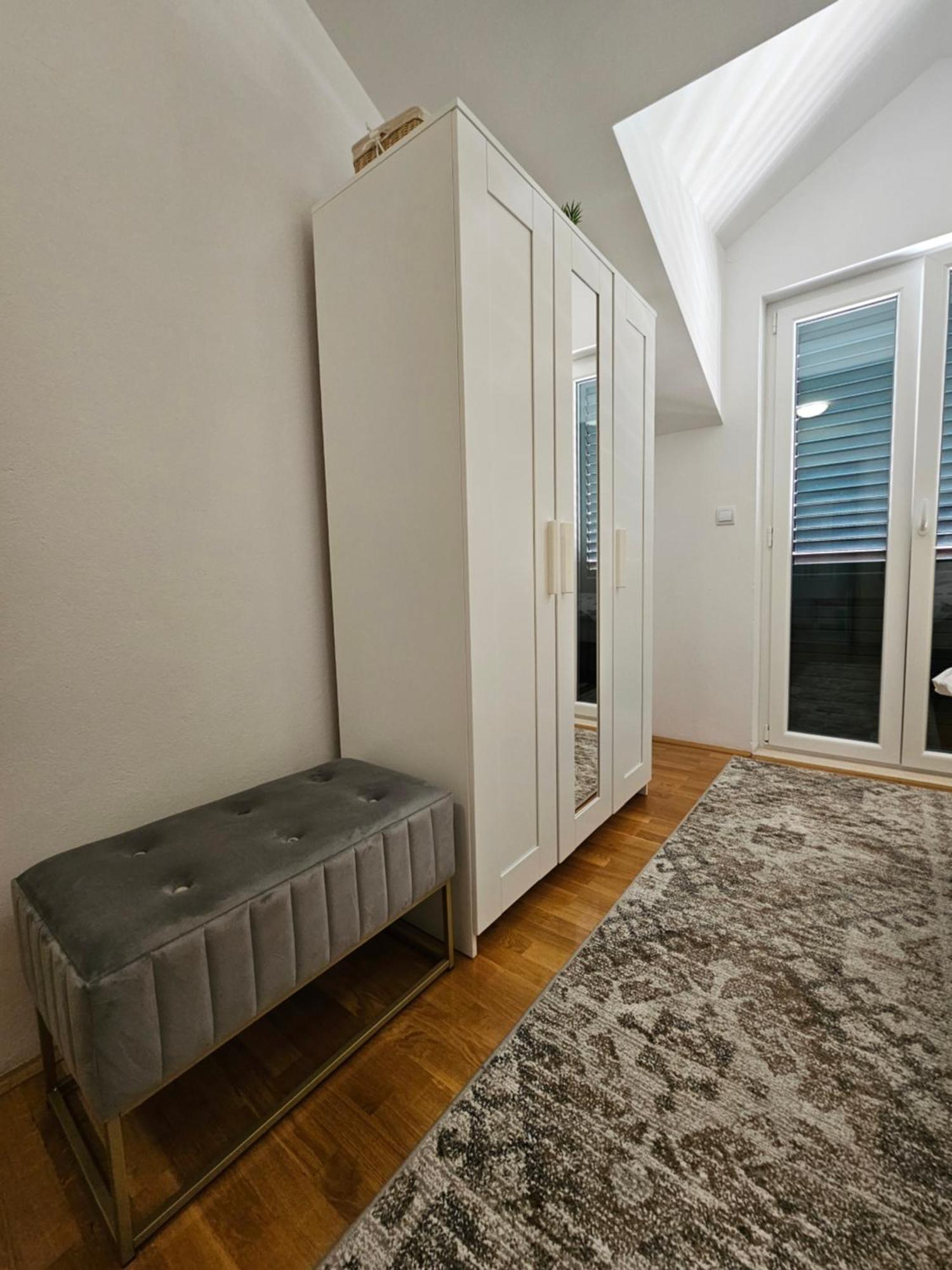 Apartments Kola Banići 외부 사진