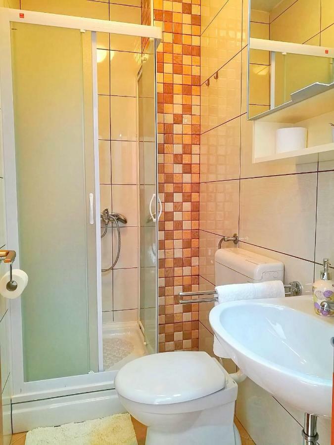 Apartments Kola Banići 외부 사진