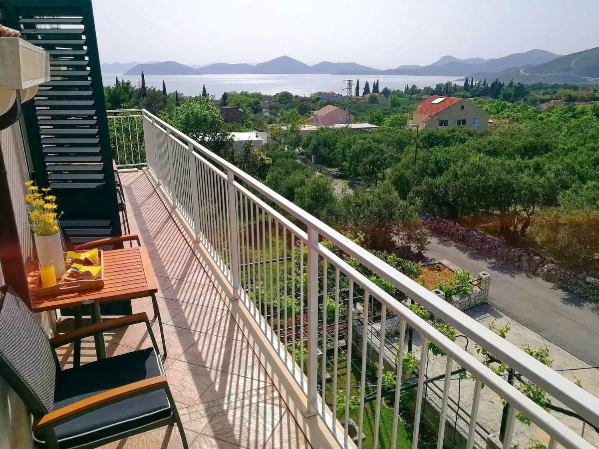 Apartments Kola Banići 외부 사진